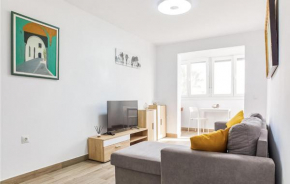 Beautiful Apartment In Cadiz With Kitchen, Cadiz